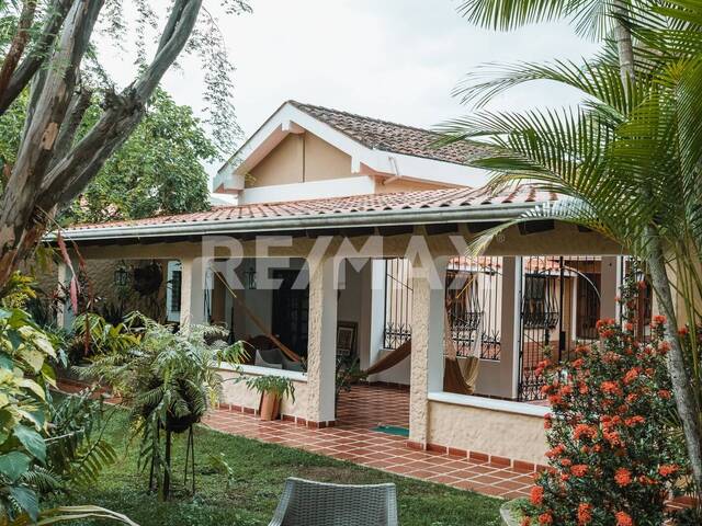 Venta en La Entrada  -  Naguanagua