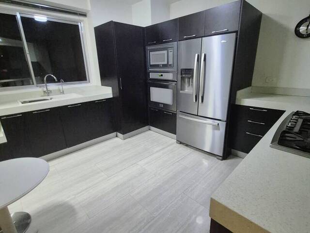 Apartamento para Alquiler en Valencia - 2