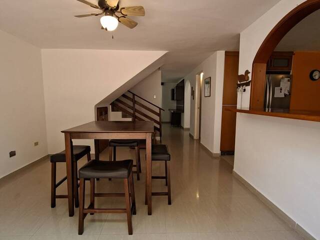 Venta en Lomas del Rocio  -  Naguanagua