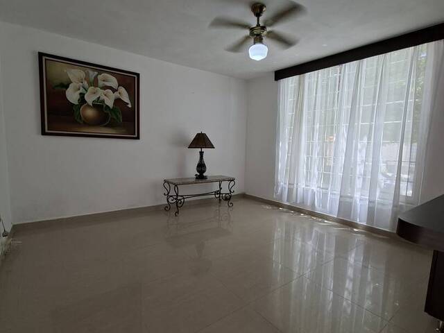 Casa para Venta en Naguanagua - 2