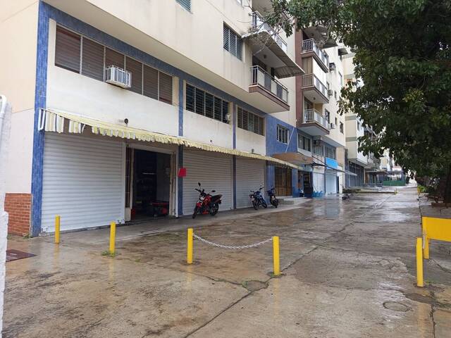 Local / Casa Comercial para Venta en Valencia - 2