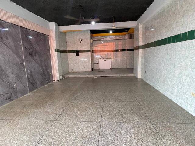 Local / Casa Comercial para Alquiler en  Naguanagua - 5