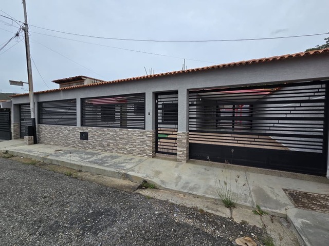 #332781 - Casa para Venta en San Diego - G - 2