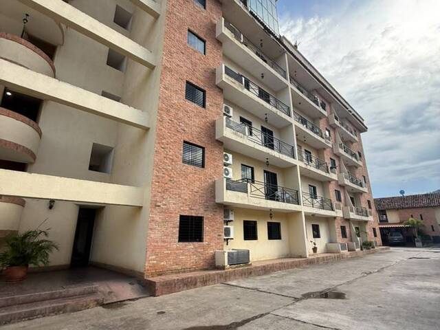 #341403 - Apartamento para Alquiler en  Naguanagua - G - 1