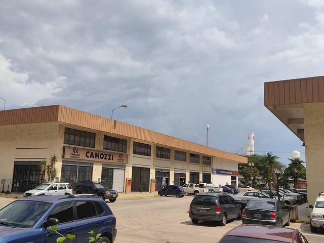 Local / Casa Comercial para Venta en Valencia - 3