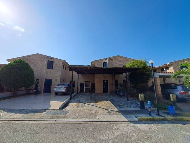 Venta en Villa Serino Country Park - San Diego