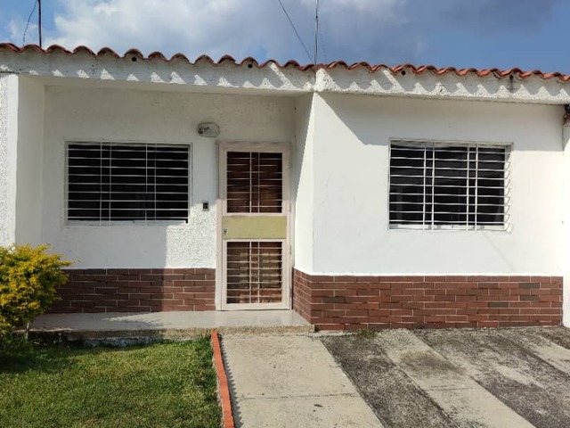 #200410 - Casa para Venta en San Diego - G