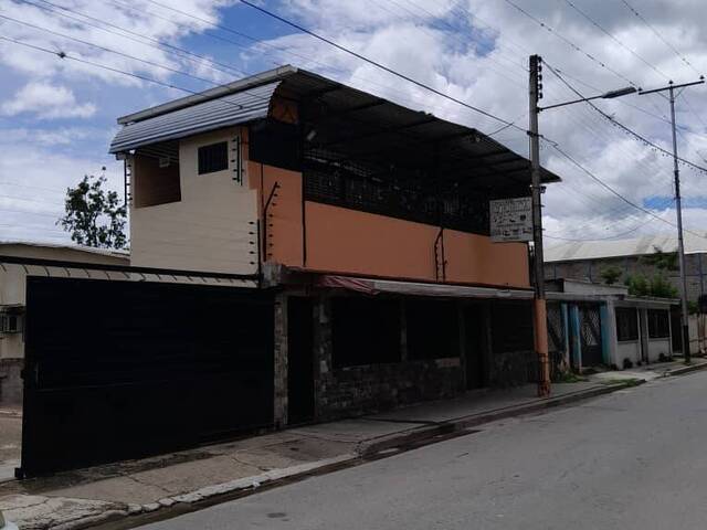 Venta en Centro Güigüe  - Guigue