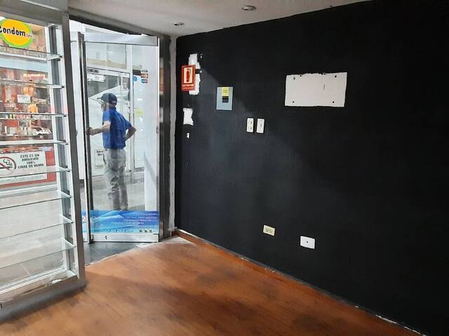 Local / Casa Comercial para Alquiler en  Naguanagua - 5