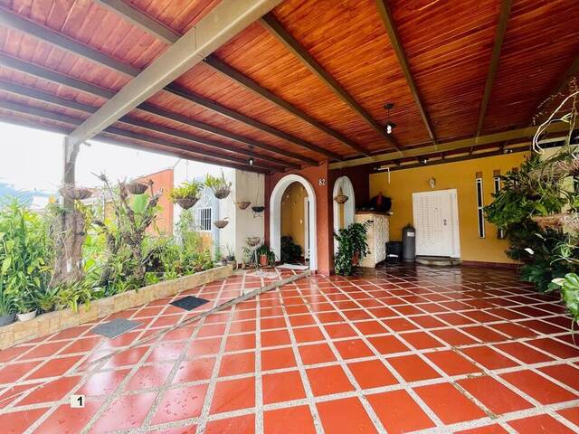 #243500 - Casa para Venta en San Diego - G
