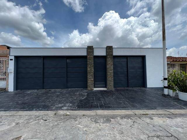 #222568 - Casa para Venta en Valencia - G - 1