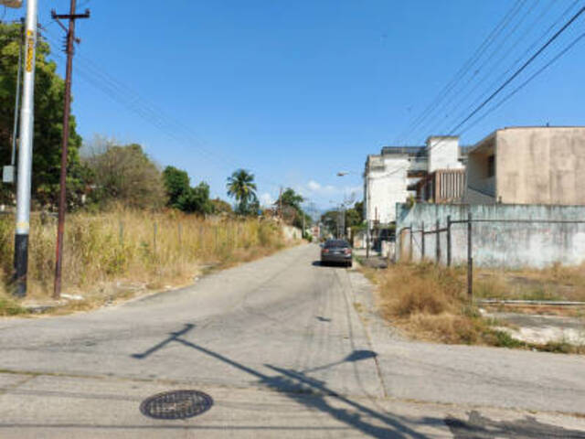 Terreno para Venta en Valencia - 2