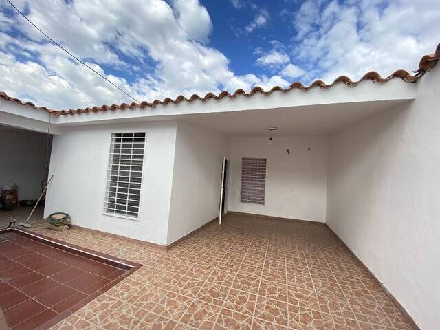 Venta en Los Robles - San Joaquín