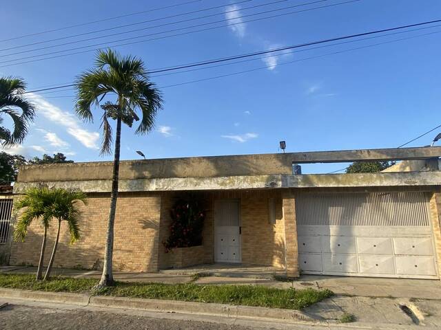 Venta en Los Guayabitos -  Naguanagua