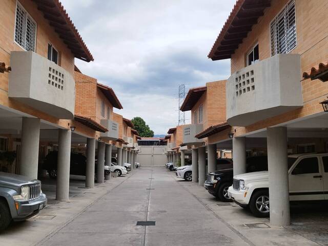 #277937 - Townhouse para Venta en  Naguanagua - G - 2