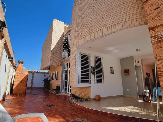 Casa para Venta en  Naguanagua - 5