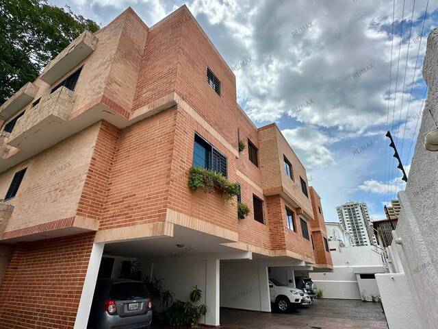 #284555 - Townhouse para Venta en Valencia - G - 2