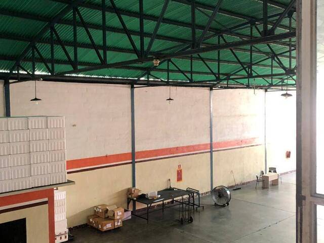 Alquiler en Zona Industrial Castillito - Valencia