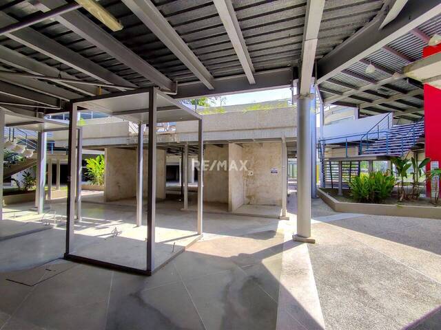 #305837 - Local / Casa Comercial para Venta en Guacara - G - 3