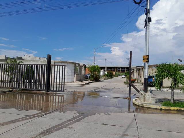 #28410 - Casa para Venta en Valencia - G - 2