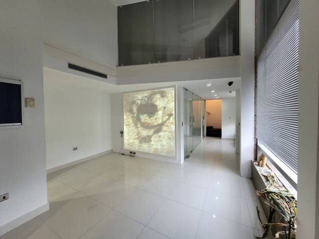 #311435 - Oficina para Alquiler en  Naguanagua - G - 1