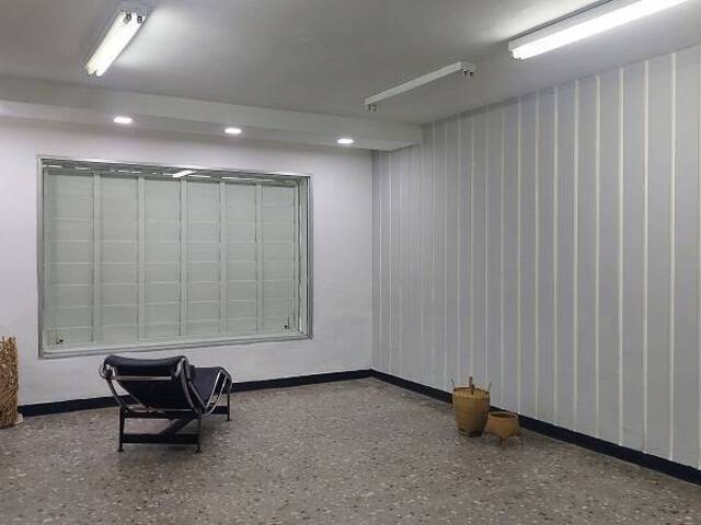 Local / Casa Comercial para Alquiler en Valencia - 4