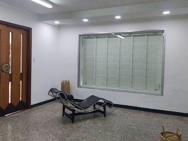 Local / Casa Comercial para Alquiler en Valencia - 5