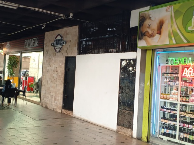 Local / Casa Comercial para Venta en Valencia - 4