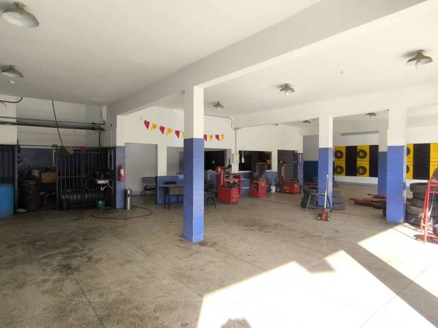 Local / Casa Comercial para Venta en  Naguanagua - 4