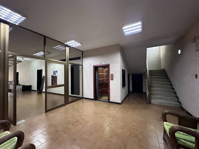 Edificio comercial para Venta en Valencia - 2