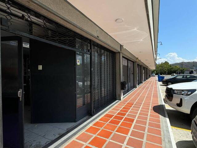 #330900 - Local / Casa Comercial para Alquiler en  Naguanagua - G - 1