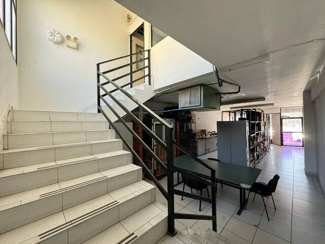 #330900 - Local / Casa Comercial para Alquiler en  Naguanagua - G - 2