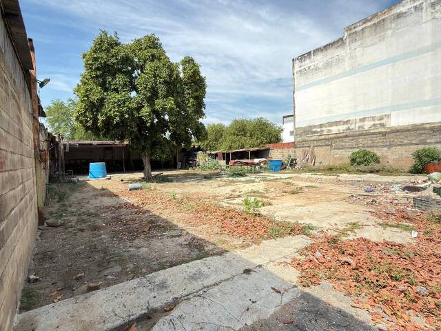 Venta en Centro de Guacara - Guacara