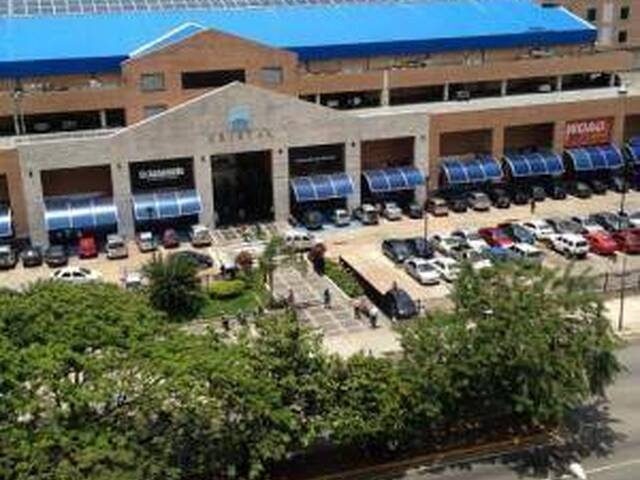 Local / Casa Comercial para Venta en  Naguanagua - 5
