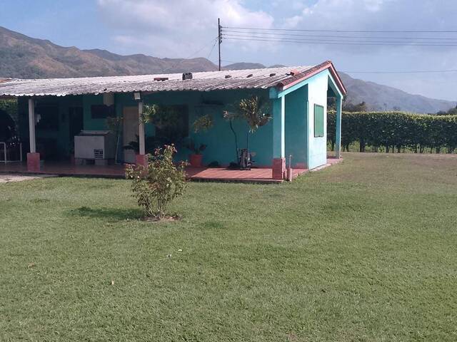 Hacienda / Finca / Granja para Venta en Bejuma - 2