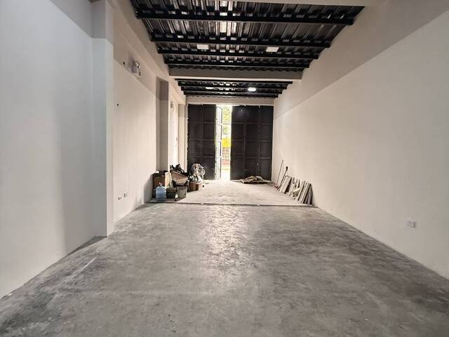 Local / Casa Comercial para Alquiler en Valencia - 2